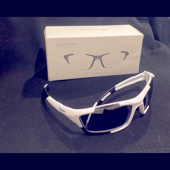 Brand name HD Polarized Sunglasses - Picture 1 of 3